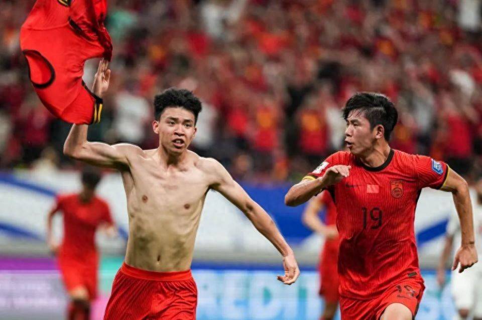 蒂姆关键节点精彩发挥,IG带队取胜!-JIUYOU SPORTS